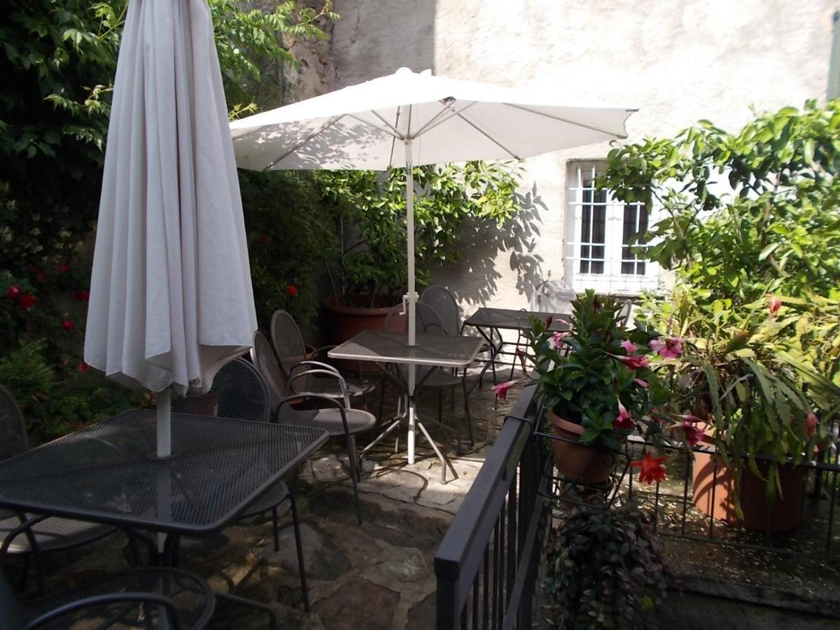 B&B Zia Lina Dongo Buitenkant foto